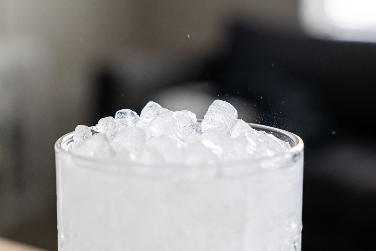 soda water in ice